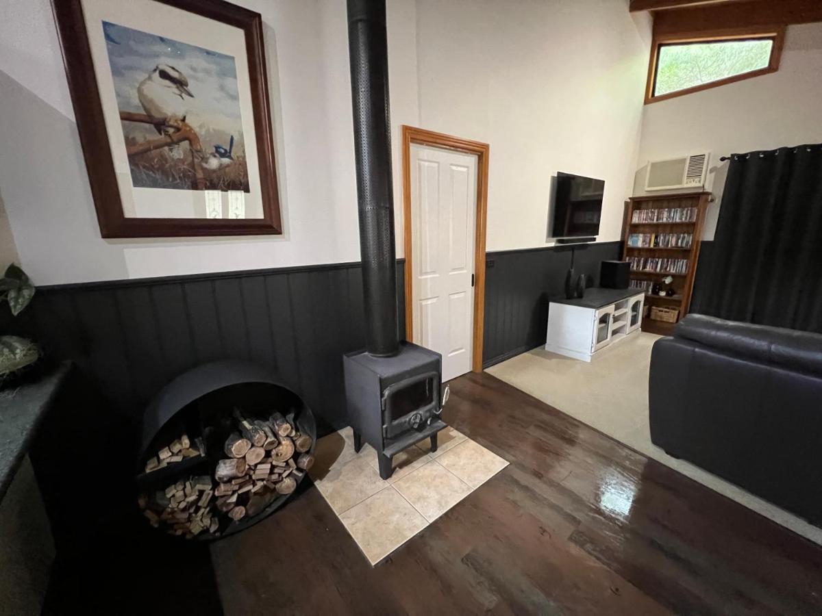 The Kingfisher Lodge 111 Halls Gap Exterior foto